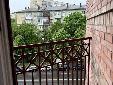 комерційна за адресою Кловський узвіз, 5