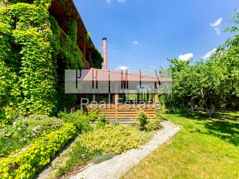 будинок за адресою Молодіжна вул. (леніна)