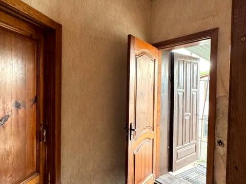 комерційна за адресою Універсальний пров., 7-А