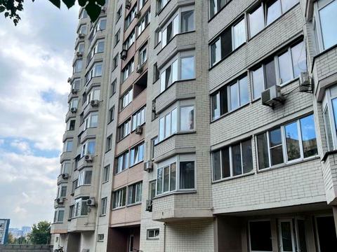квартира по адресу Сімʼї Прахових ул. (Гайдара), 27