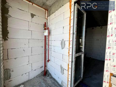 комерційна за адресою Лесі Українки вул., 62-Б