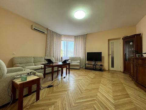 квартира за адресою Хрещатик вул., 4
