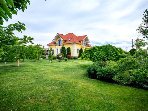 будинок за адресою Амбулаторна, 8