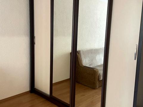 квартира за адресою Дніпро, Героїв просп., 27