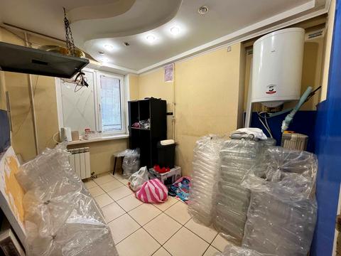 комерційна за адресою 5-й Зарічний мікрорайон , 6