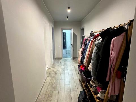 квартира за адресою Олександра Довженка вул., 5