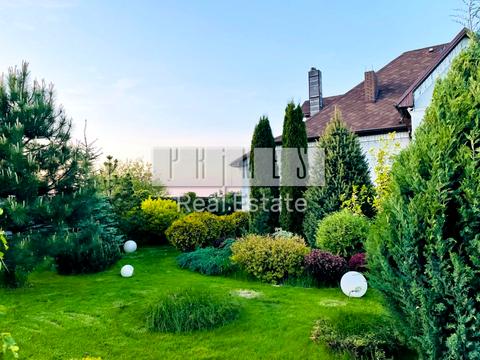 будинок за адресою Березова