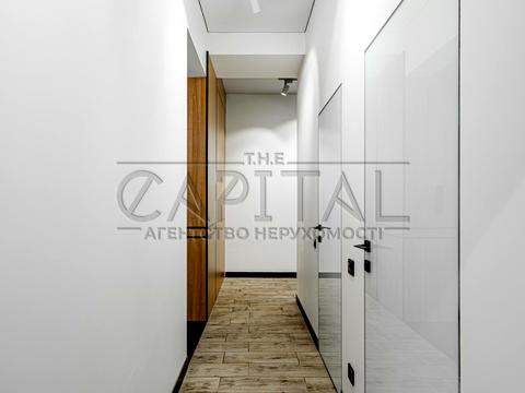 коммерческая по адресу Бессарабская пл., 5