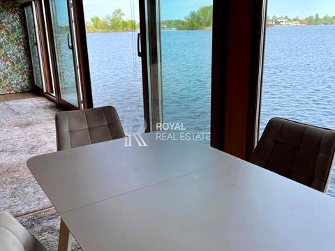 дом по адресу Центральна