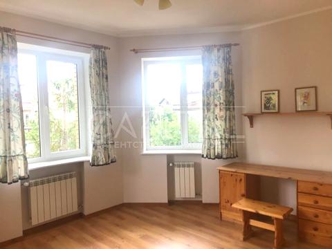 будинок за адресою Ялинкова вул., 10