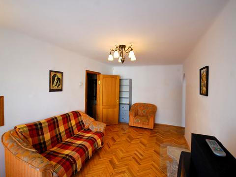 квартира за адресою Набережно-Хрещатицька вул., 35-А