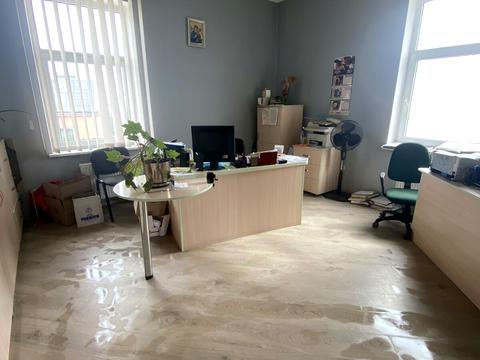 коммерческая по адресу Кукурузная ул., 4а