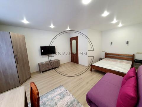 квартира по адресу Андрея Верхогляда ул. (Михайла Драгомирова), 6-Б