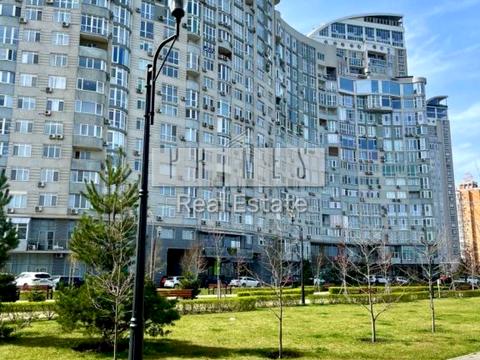 комерційна за адресою Володимира Івасюка просп. (Героїв Сталінграду), 2-Д