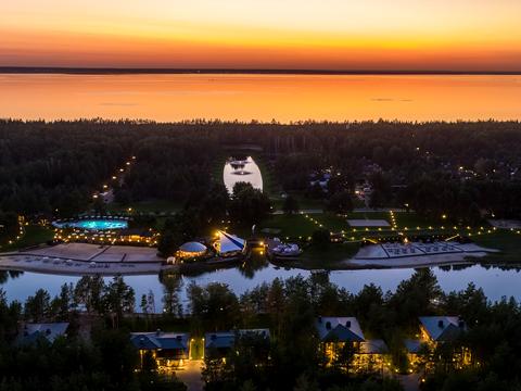 дом по адресу Набережная ул.
