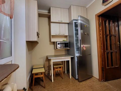 квартира за адресою Червоної Калини просп. (Володимира Маяковського), 26-Б