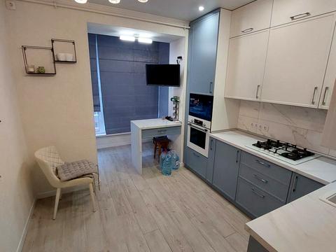 квартира по адресу Лазурная ул., 40/1