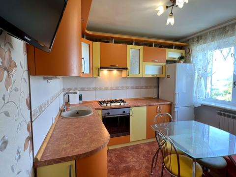 квартира по адресу Небесной Сотни просп. (Маршала Жукова), 10