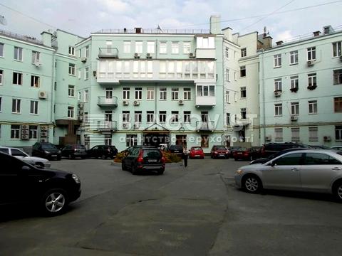 коммерческая по адресу Михаила Грушевского ул., 28/2
