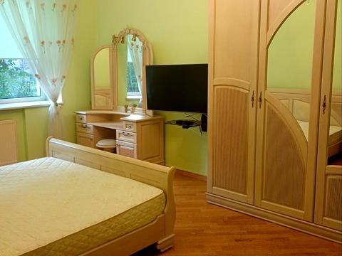 квартира по адресу Драгоманова ул., 10