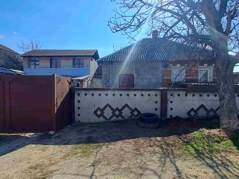 будинок за адресою Квітуча вул.