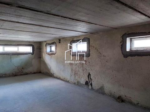 будинок за адресою Шухевича, 12