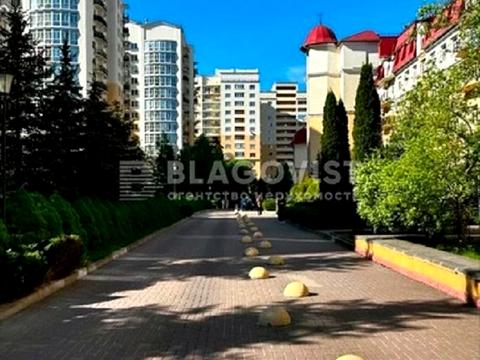 квартира по адресу Валерия Лобановского ул., 11