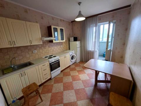 квартира за адресою Печерська вул., 2