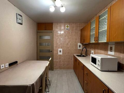квартира за адресою Академіка Доброхотова вул., 15