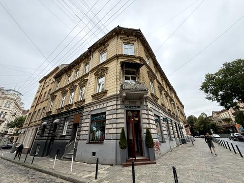 квартира за адресою Михайла Грушевського вул., 11