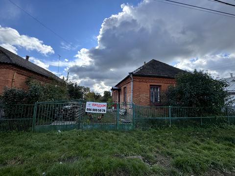 будинок за адресою Центральна, 132