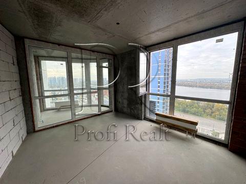 квартира за адресою Причальна вул., 14