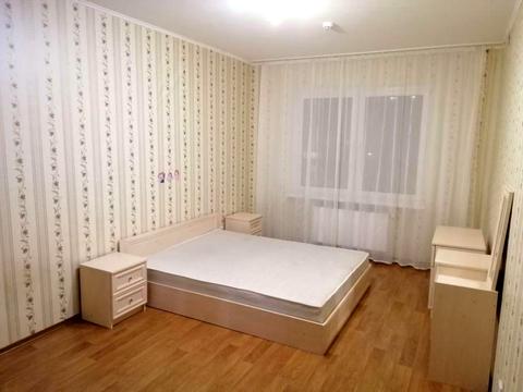 квартира за адресою Софії Русової вул., 1