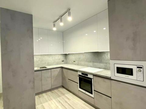 квартира за адресою Левка Лук'яненка вул. (Василя Жуковського), 16