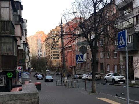 квартира за адресою Полтавська вул., 3