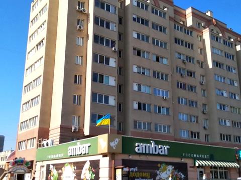 квартира за адресою Михайла Лушпи просп., 29/2