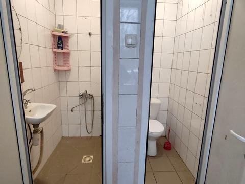 будинок за адресою Валерія Лобановського просп. (Червонозоряний)