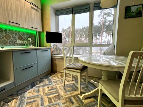 квартира за адресою Літературна вул. (Чехова), 1