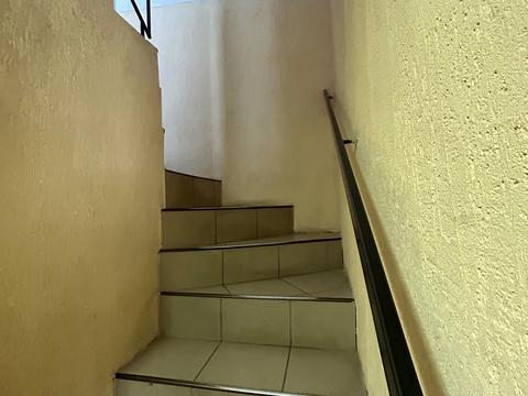 комерційна за адресою Кременець, Вишнівецька, 1