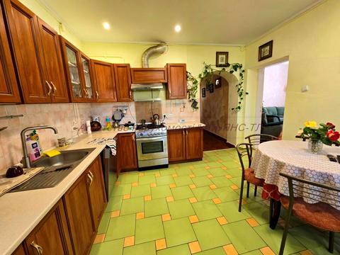 будинок за адресою Бічна, 111