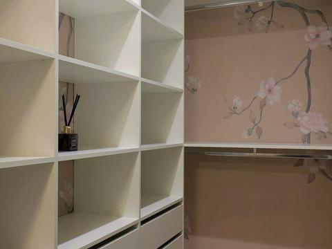 квартира по адресу Андрея Верхогляда ул. (Михайла Драгомирова), 19-Б