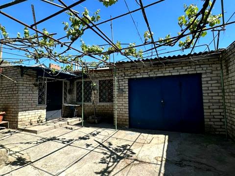 будинок за адресою Ломоносова вул., 42