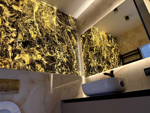 квартира за адресою Салютна вул., 2к22