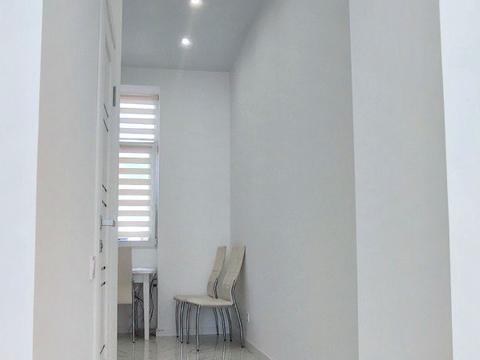 квартира за адресою Рене Декарта вул., 3