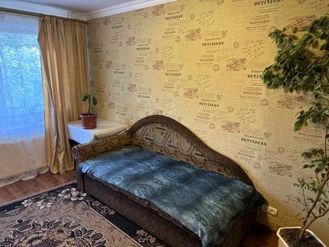 квартира за адресою Академіка Корольова вул., 88