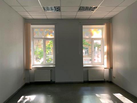 комерційна за адресою Рішельєвська вул. (Ленина улица), 53