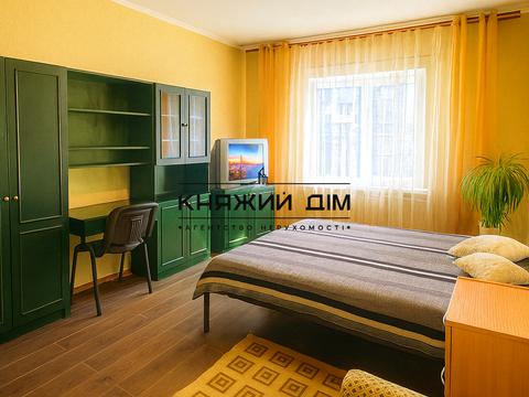 квартира за адресою Федора Ернста вул., 6