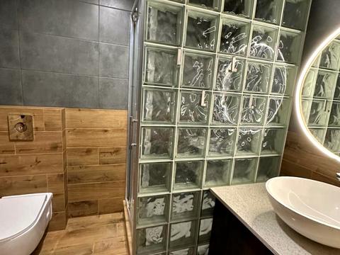 квартира за адресою Зоряна вул., 10