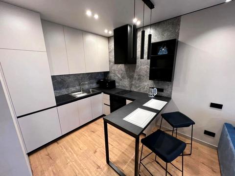квартира за адресою Київ, Салютна вул., 2к16