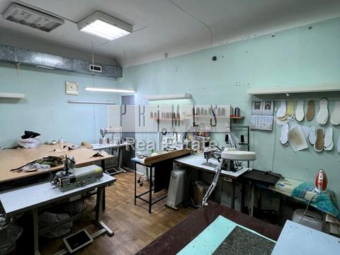 комерційна за адресою Обсерваторна вул., 9